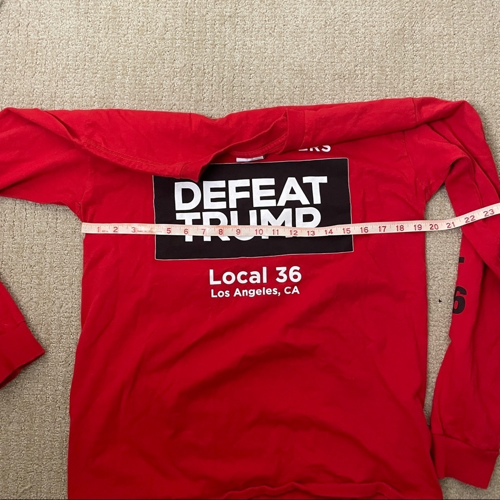Defeat Trump Shirt Size Large - Picture 7 of 7